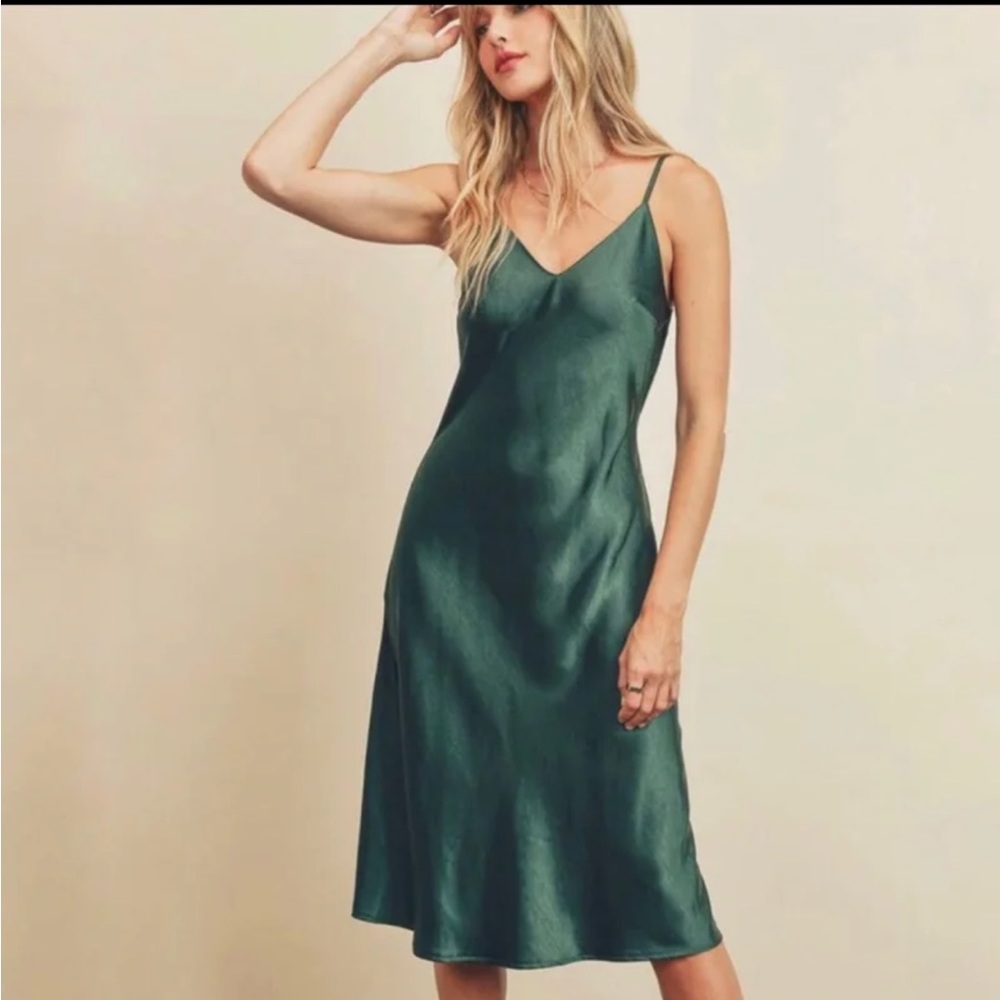 Dress Forum Green Midi Dress